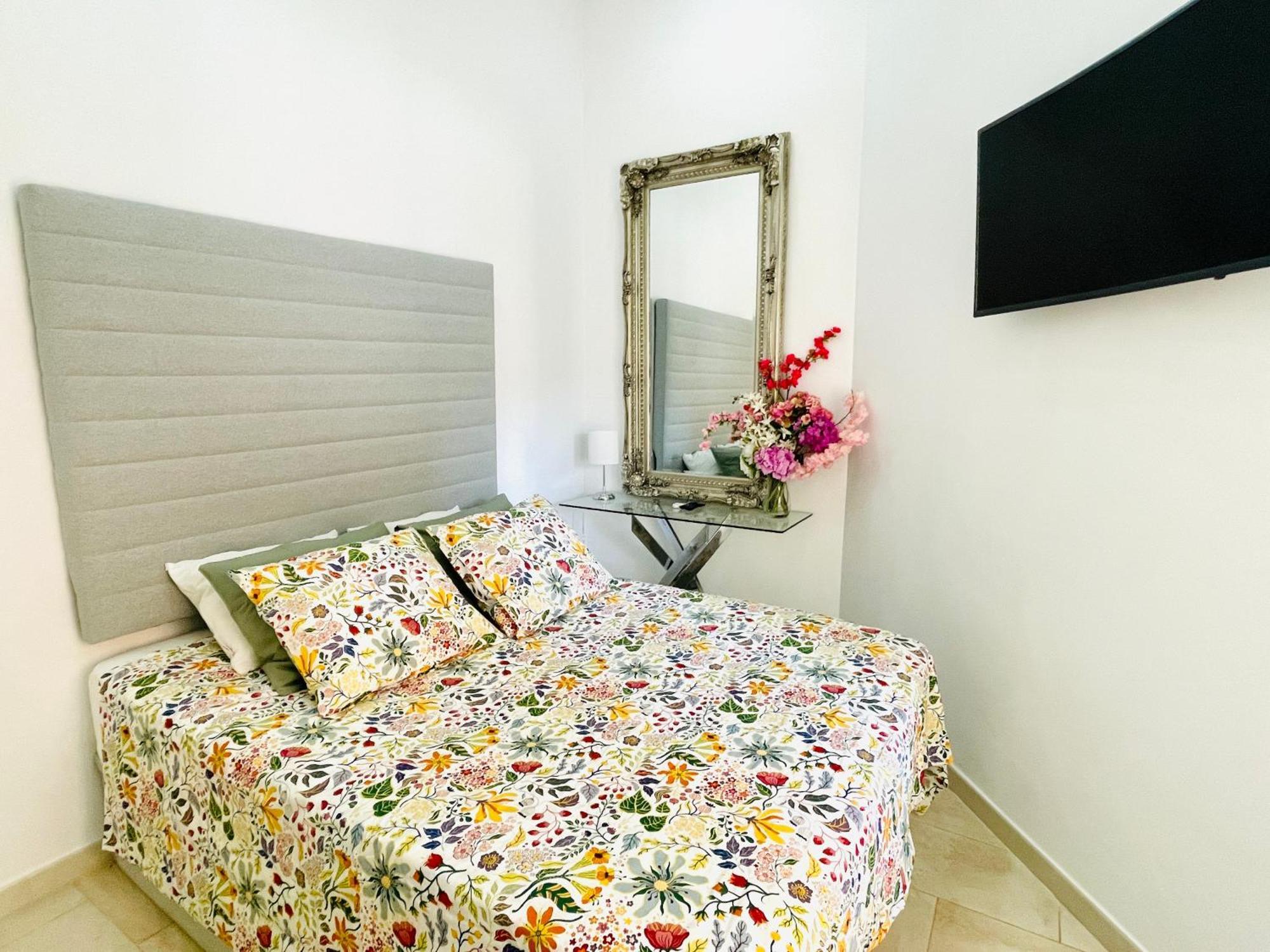 Magnolia Loft Marbella - Centro Ciudad Apartment Exterior photo
